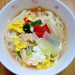 トマトと冬瓜とたまごの中華風にゅうめん